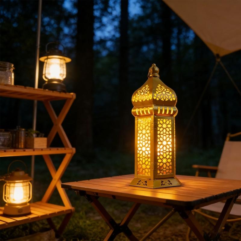Decorative Candle Lanterns Moroccans Lanterns Retro Golden Metal Lanterns Candle Holders for Home patios Outdoor Decors