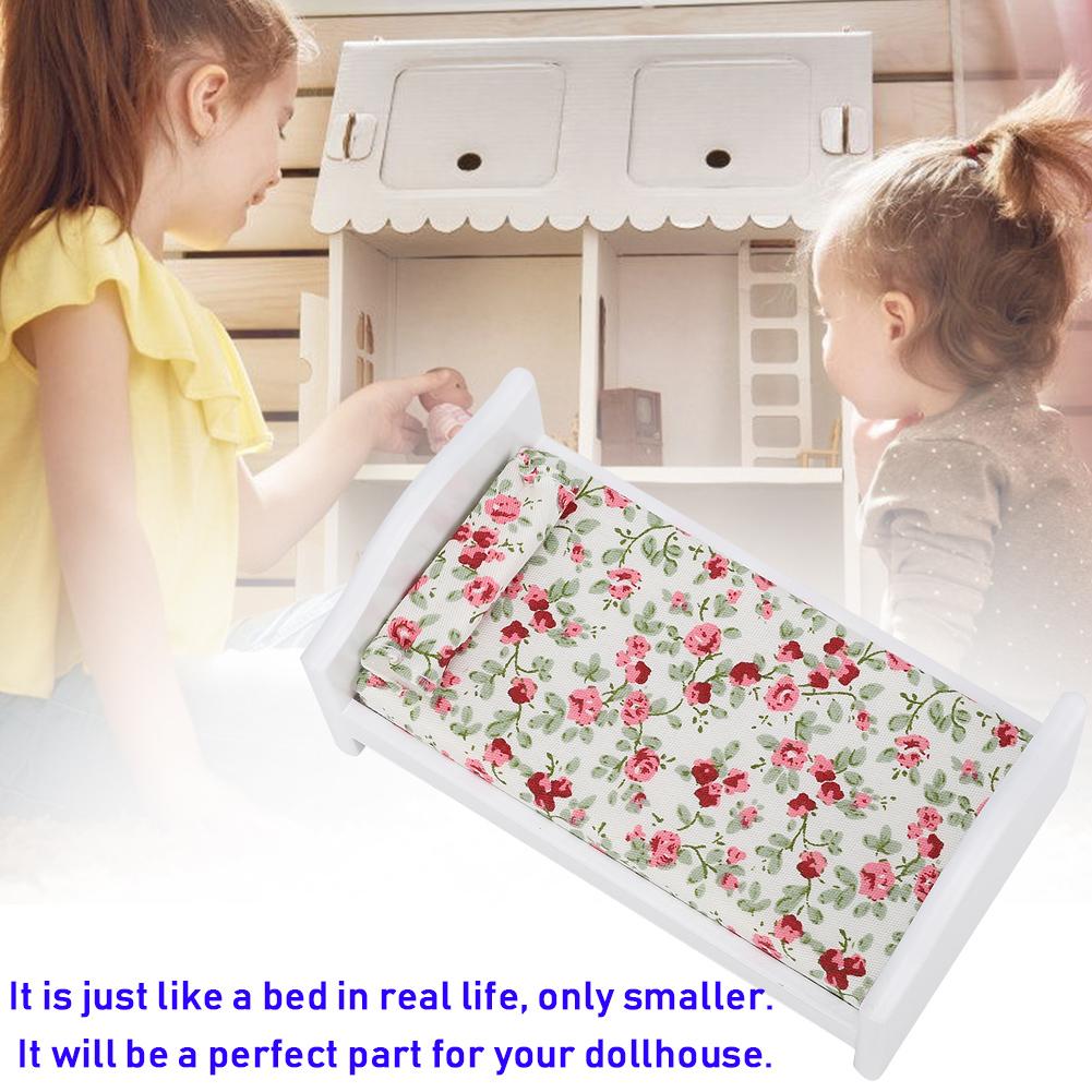 Mini Dollhouse Simulation Pocket sized Furniture Wooden Printed Bed 1/12 Model Ornament(Bed )