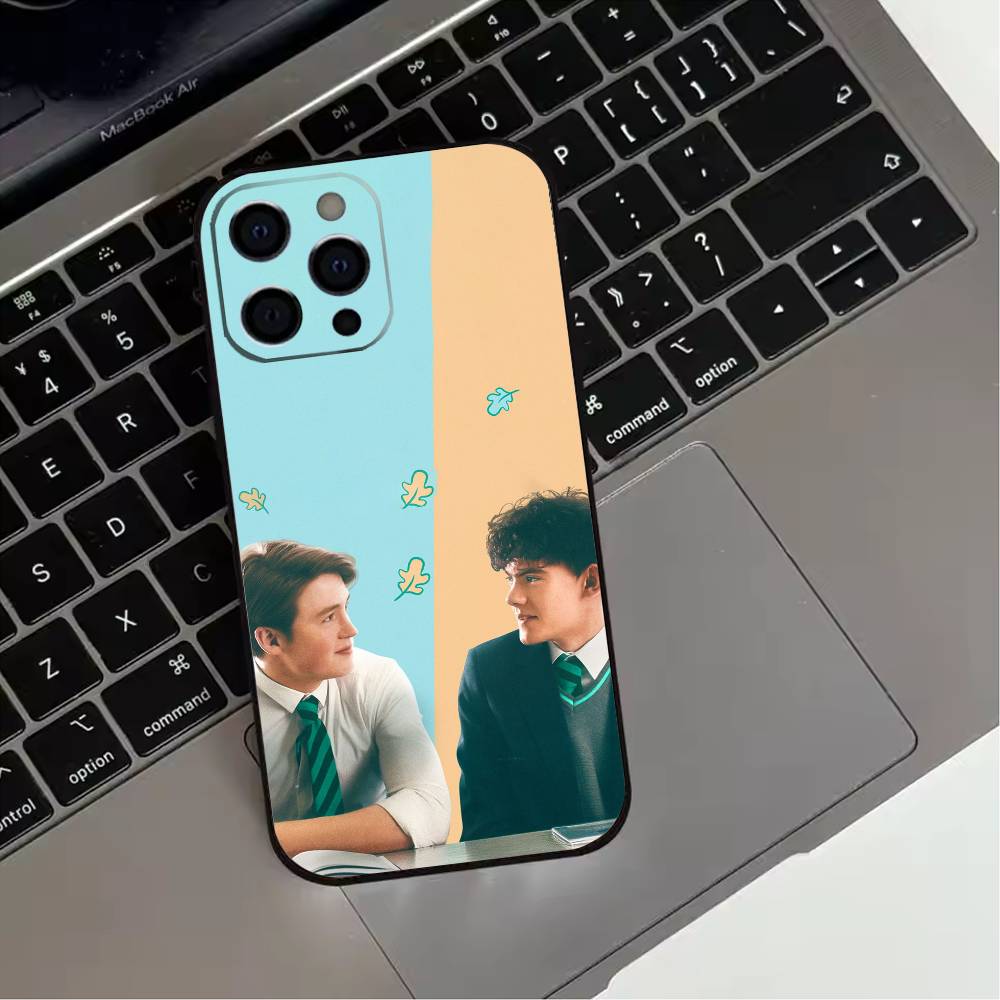 W-Warm New H-Heartstopper Movie  Phone Case For iPhone 17,16,15,14,13,12,11 Plus,Pro Max,XS,Soft Silicone Black Cover