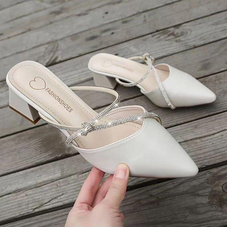 

Low-heeled bag head half slippers women s 2025 spring and summer new fashion rhinestone pointed versatile thick heel wear Muller sandals 40