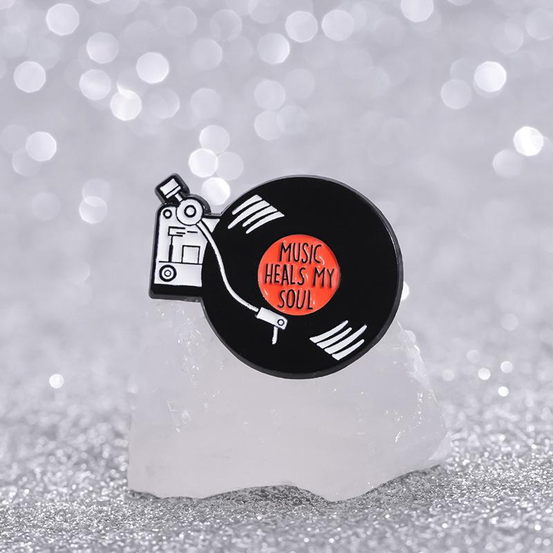 Colorful Vinyl Unique Record Metal Pin Creative Brooch Fashionable Accessory Everyone For
