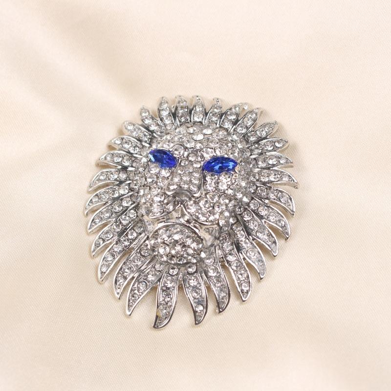 Full Strass Djur Kristall Lejonhuvud Dominant Nål Kappa Korsage Tillbehör Brosch