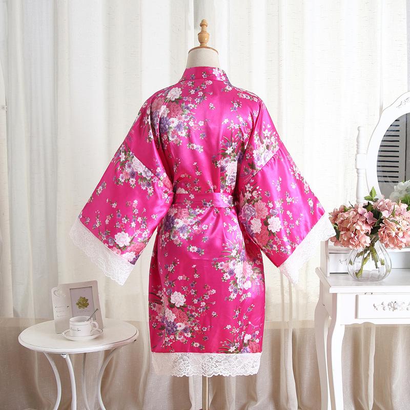 Comfortable Homewear Summer Imitation Silk Lace Floral Floral Robe Short Kimono Bathrobe Cardigan Robe Fashion Temperament Elegant