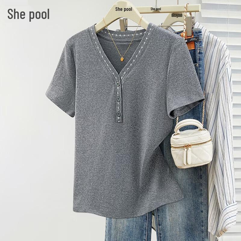 Tach Women s Embroidered V-Neck Half-Button T-Shirt S