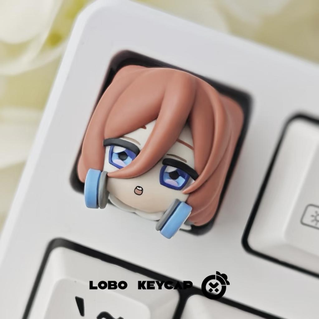 Nakano Nino Artisan Keycap Resin Custom Cute Anime Character Personalized Keyboard Cap for Mechanical Keyboard Accessories Gifts