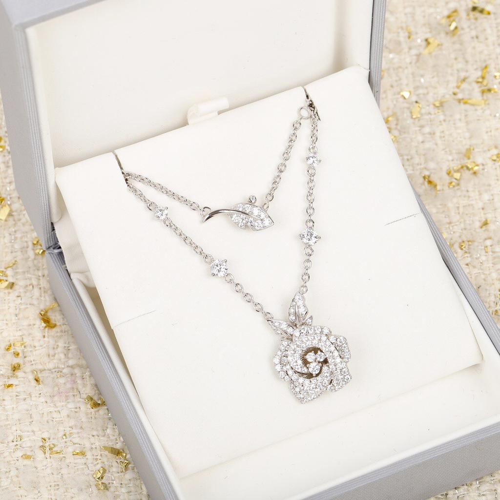 New Trend Hot Brand Necklace Anniversary Gifts Luxury Jewelry Necklaces For Women Flower Wedding Engagement Pendants 925 Sliver