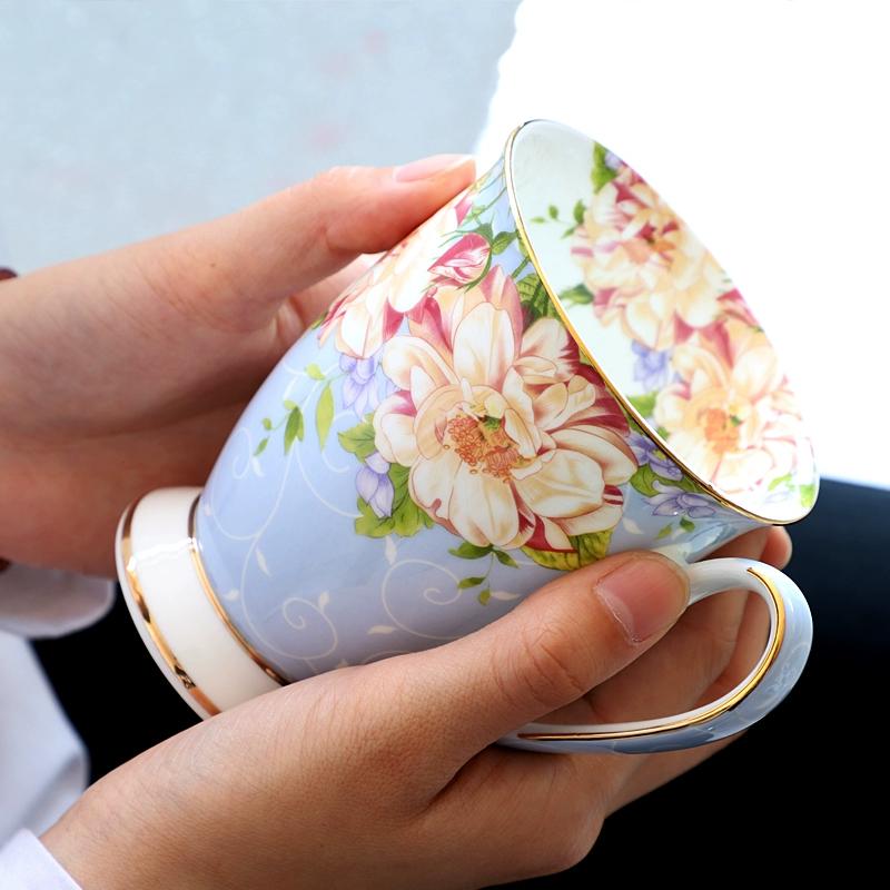 Fine Bone China Coffee Mugs Set of 4, Hand Drawn Gold Rimmed Floral Mugs, Porcelain Bone China Tea Cup with Lid, 300ml Elegant Office Home Tea Sets