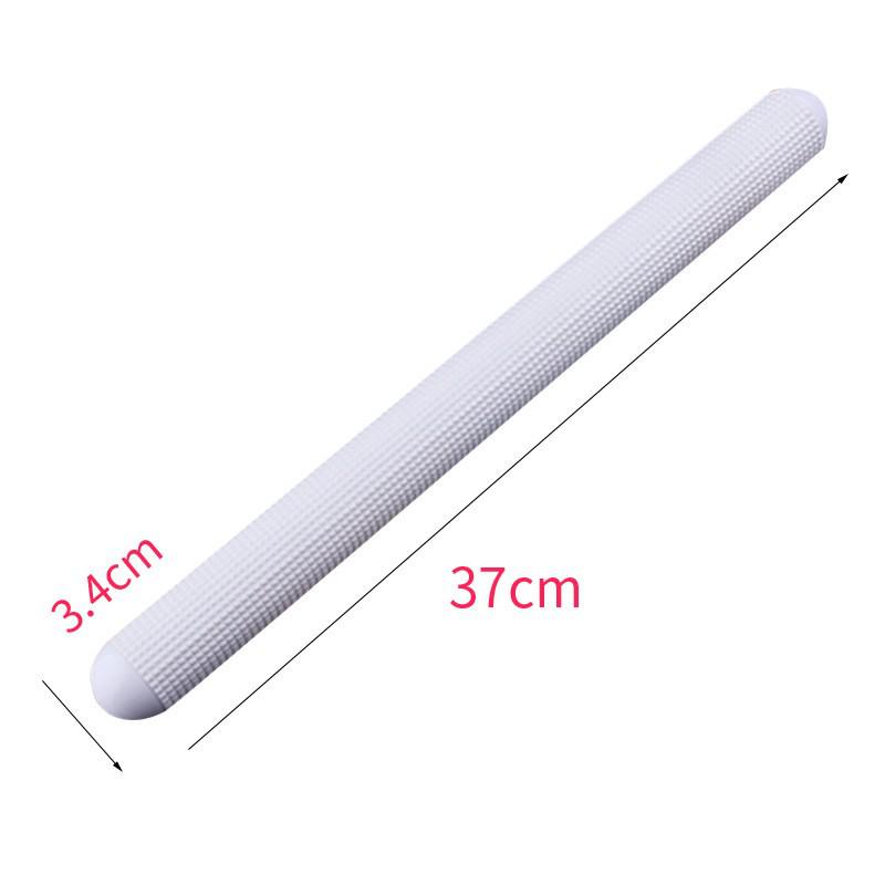 Embossed Dots Plastic Rolling Pin for Bread and Pastry