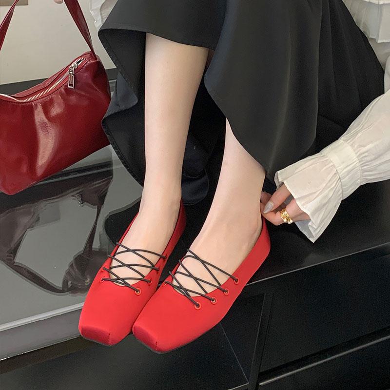Fashion 2025 New Fashion Silk Women Ballet Flats Shoes Luxury Soft Female Square Toe Footwear Shallow Ladies Mary Janes Flats Shoes