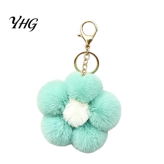 Flower Bag Charm Plush Keychain for Handbags, Five-petal Charm, Women Fluffy Backpack Hanging Accessory Purse Accessories