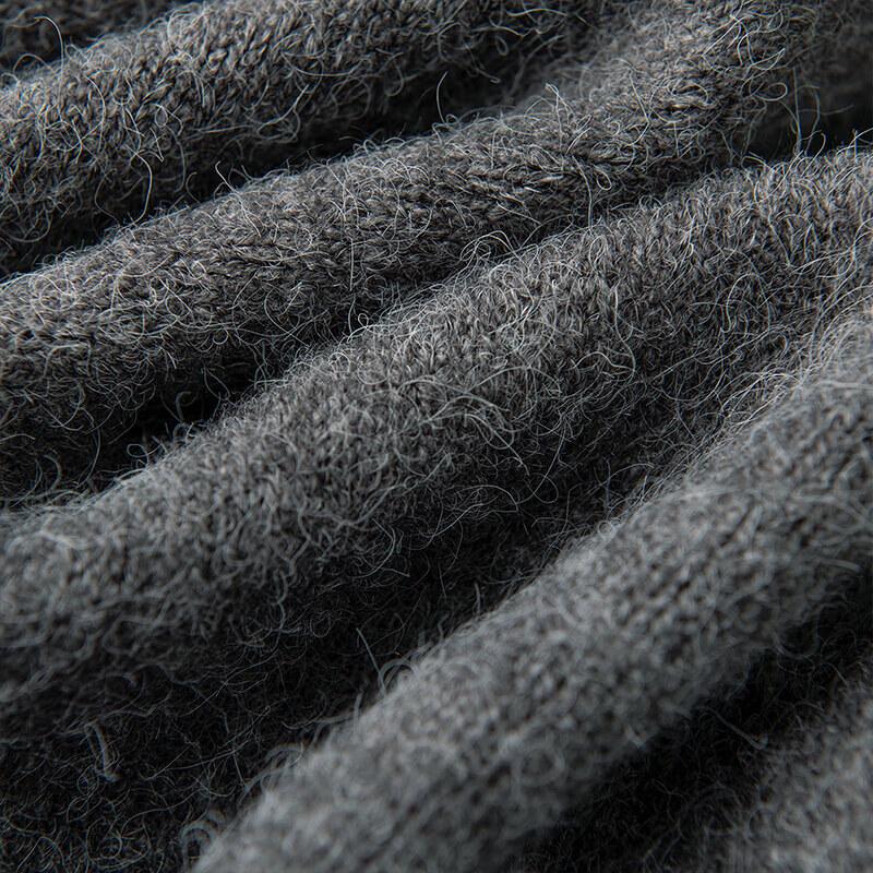 Women's Relaxed Fit Long-Sleeve Knit Cardigan