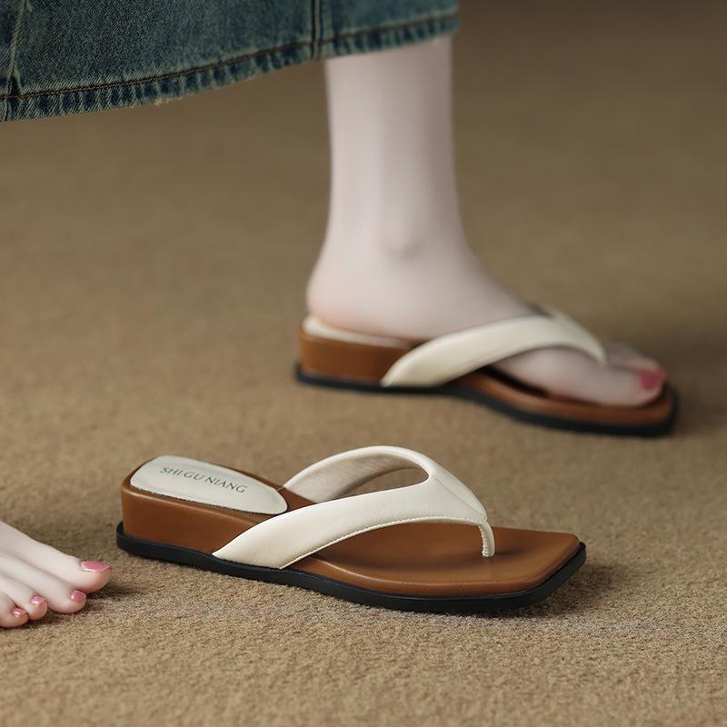 Schafsleder Version 529-3 ausländischer Stil halbschleppend Damenoberbekleidung 2025 Sommer neue beliebte Flip-Flops Strandsandalen