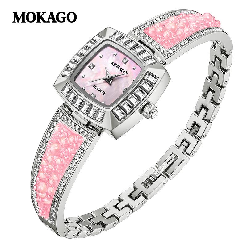 MOKAGO Women s Luxury Pearl Dial Watch with Waterproof Design and Diamond-Inlaid Copper Band розовый