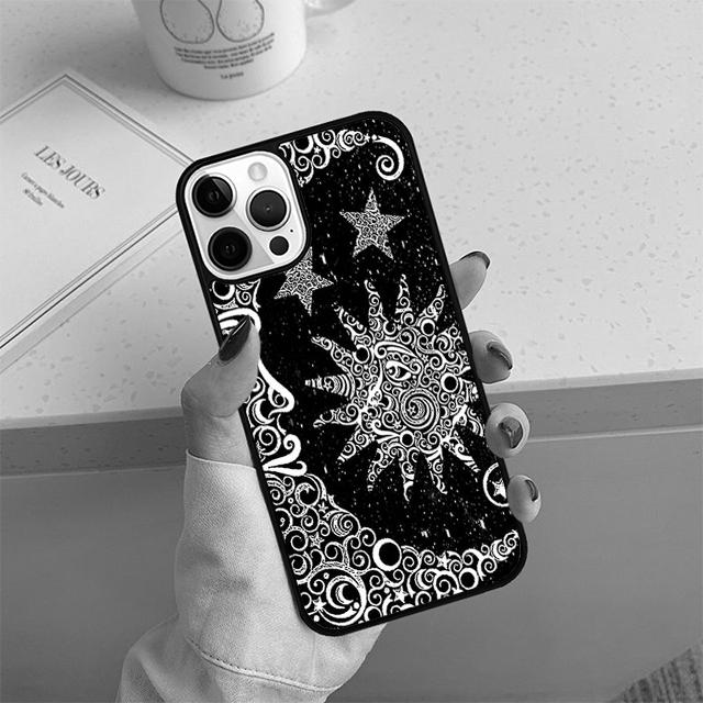 Vintage Moon and Sun Stars Phone Case For iPhone 17 Air 13 12 14 15 16  Cover For Apple Pro Max 6S Plus Coque