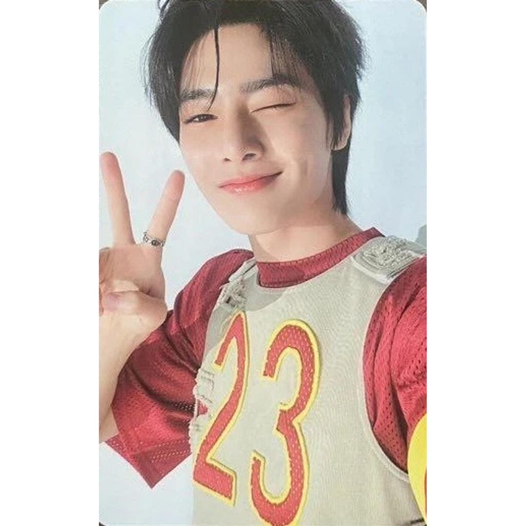 STRAY KIDS Social Path STANDARD A B ver. FC ver. OFFICIAL PHOTO CARD STICKER