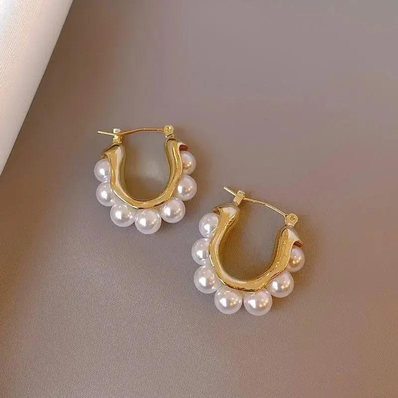 New Cute Pearl Studs Hoop Earrings For Women  Color Eardrop Minimalist Tiny Huggies Hoops Wedding Fashion Jewelry Gift
