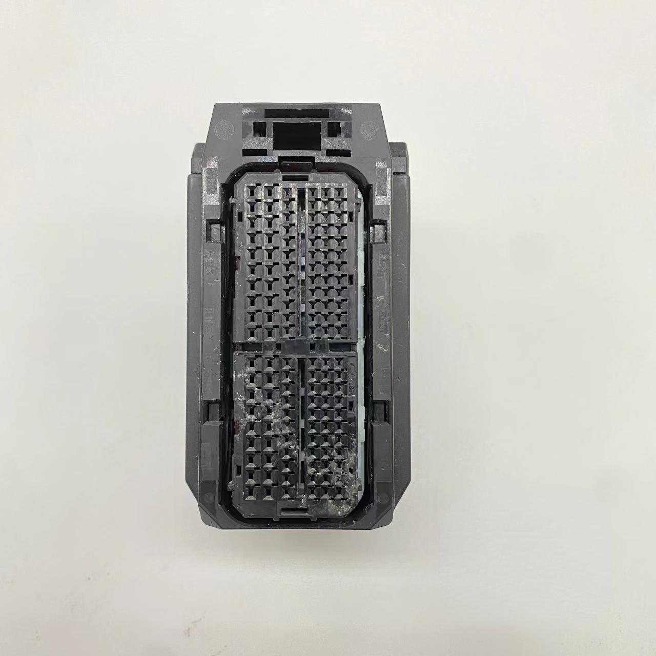 1pc For Lexus ES Series Toyota Camry Corolla Highlander Computer Board Plug 1pc A