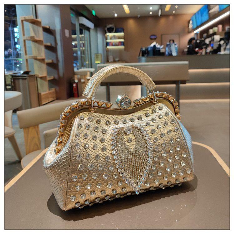 2025 Nieuwe Stijl Veelzijdige Grote Capaciteit Handtas Kussen Mode Enkele Schouder Crossbody Tas