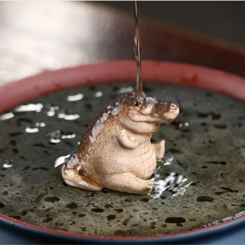 Yixing Purple Clay Tea Pet - Color-Changing Croc Figurine, Zen Tea Table Decor & Cultural Gift, Handmade Creative Ceramic Craft