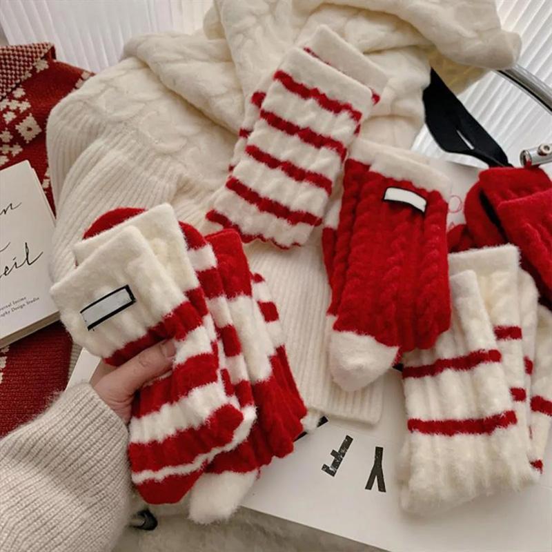 1 Pair Middle Socks for Women Mid Tube Socks Warm Soft Winter Christmas Gift Red White Stripes Thick Socks