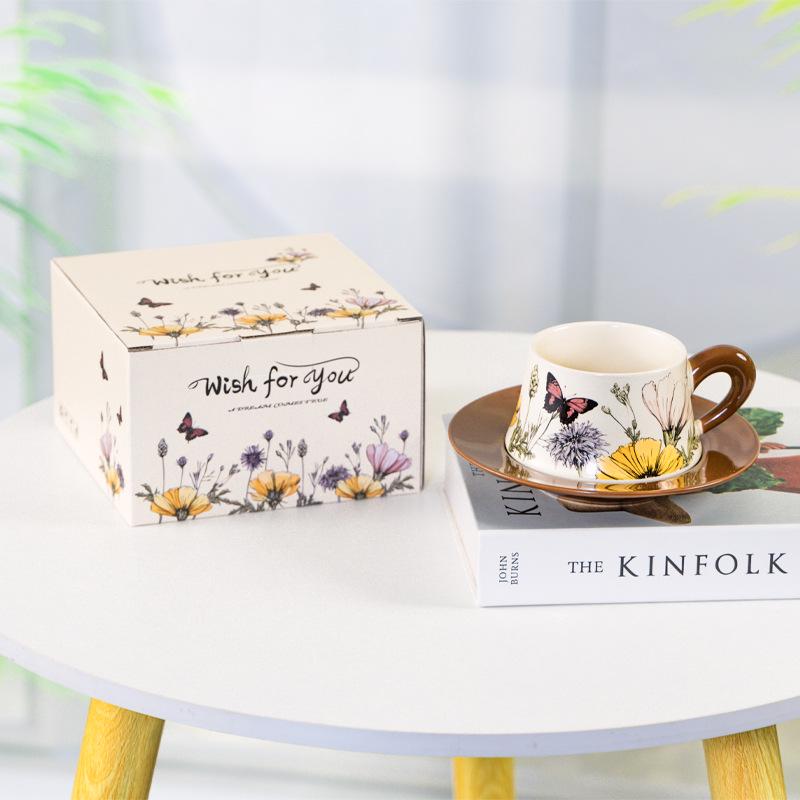 Niche Hand-Painted Floral Ceramic Coffee Cup and Saucer - Luxurious Nordic Design