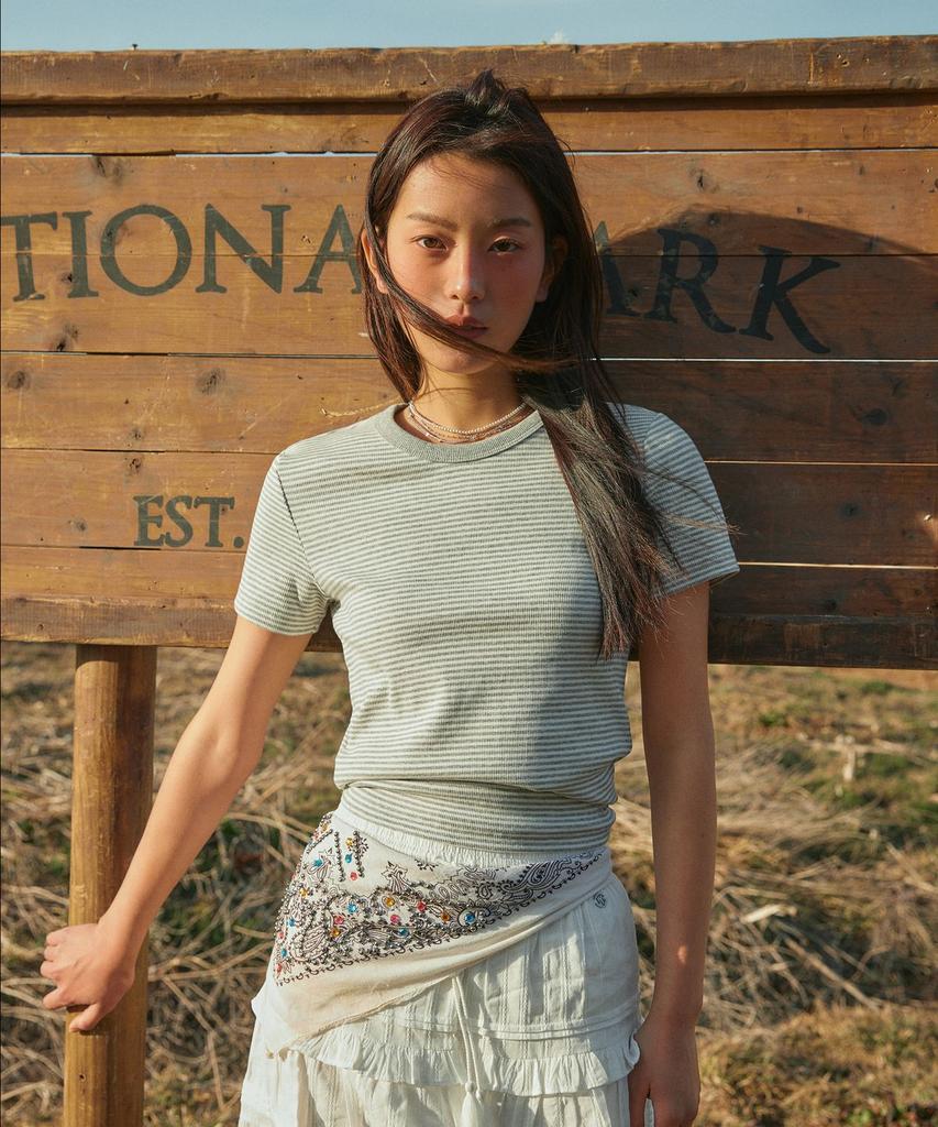 WHO.A.U Ribbed Short Sleeve T-Shirt / Whrag2421F