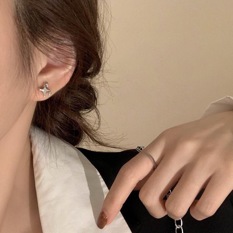 2023 Trendy Star Earrings: S925 Silver Needle Sleep-Friendly Design for Women