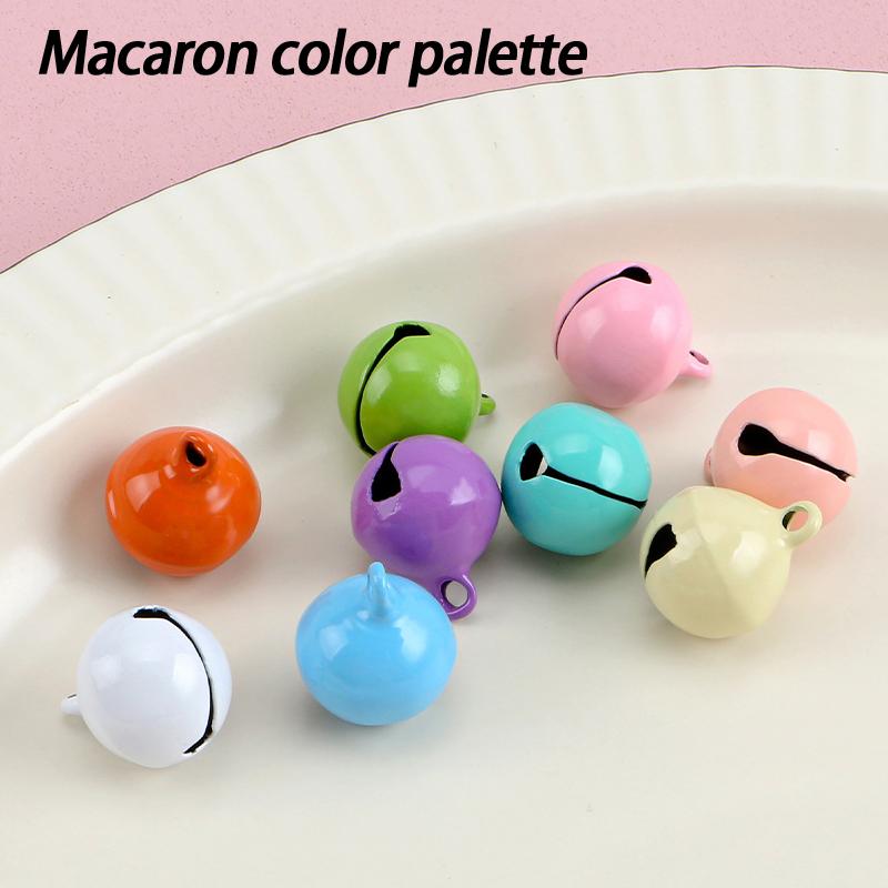 Clochettes Colorées 14/18/22mm Petit Pendentif Accessoires Porte-clés DIY Clochettes Rondes pour Animaux (50 pièces)