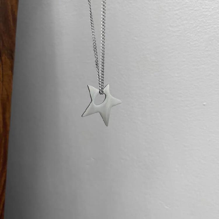 Silver Color Hollow Irregular Star Necklaces for Women Sweet and Cute Pendant
