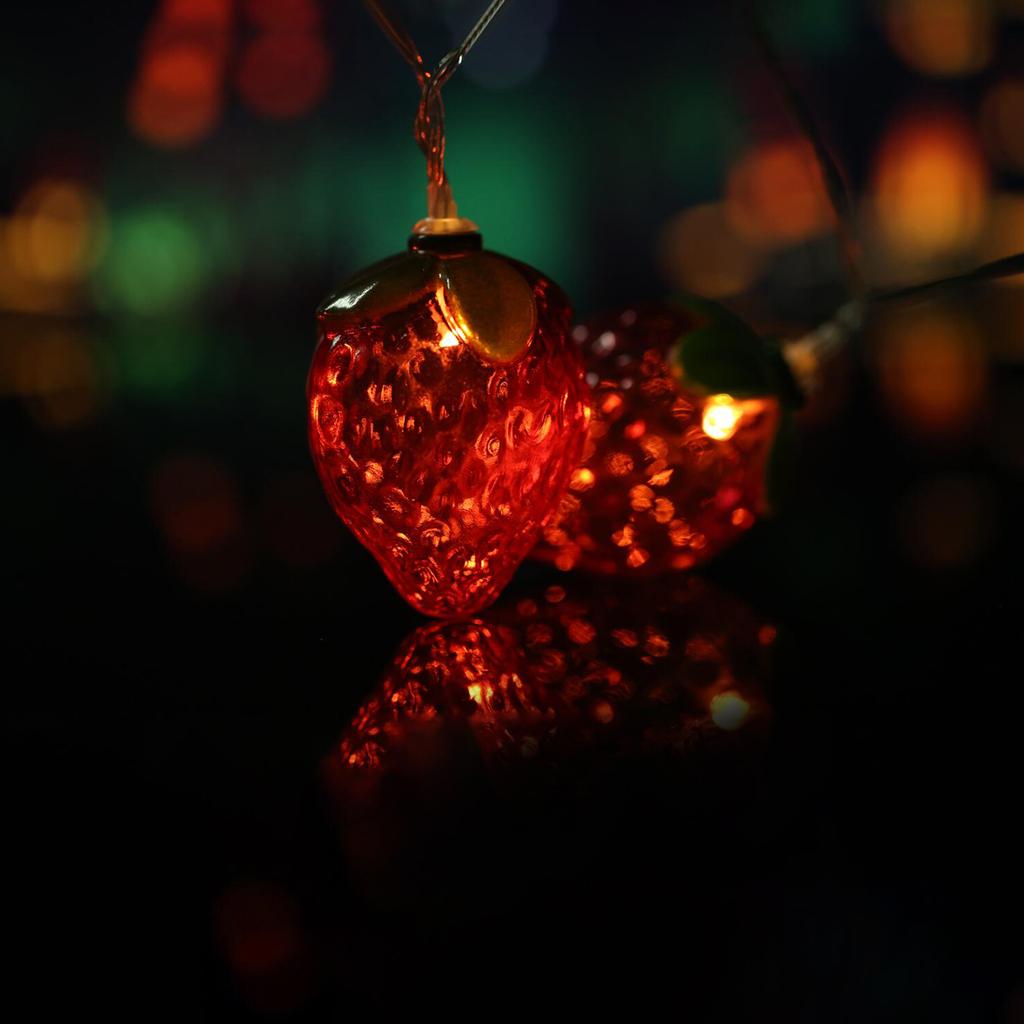 6,5FT 10-LED Erdbeer-Lichterkette Weihnachts-Dekorative Lichterketten LED Dauerlicht Modus für Festivals Ostern Karneval Partys