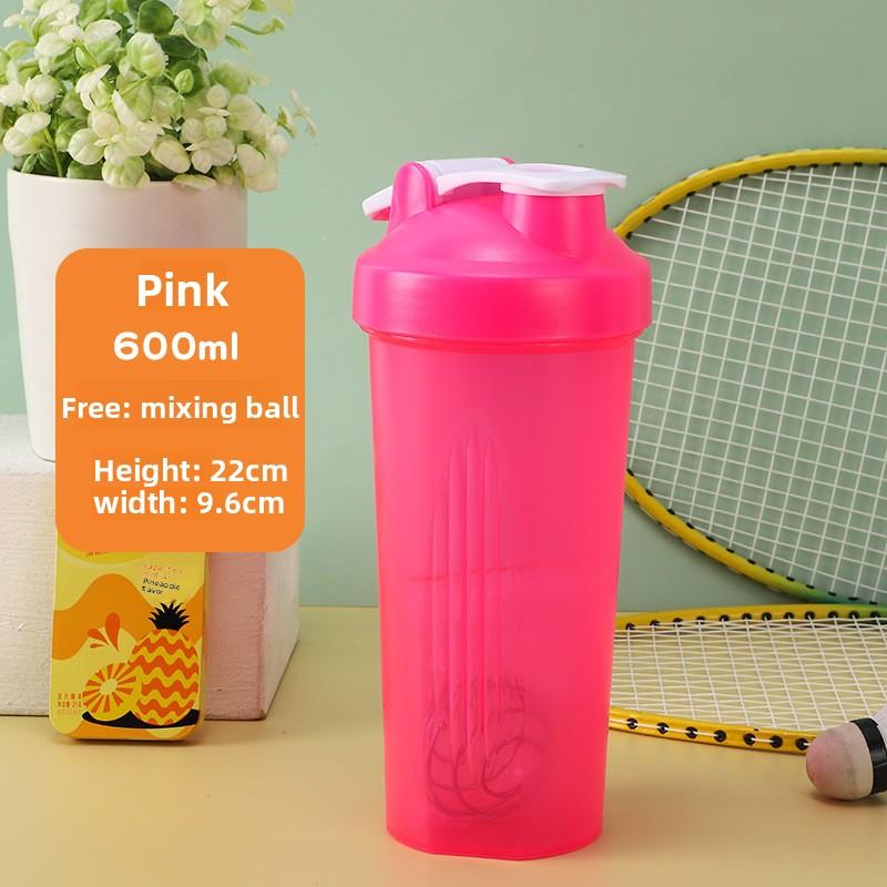 

Пластиковый спортивный стакан для воды 600 мл с крышкой-шкалой, портативный шейкер для протеинового порошка для фитнеса на открытом воздухе 600ml розовый