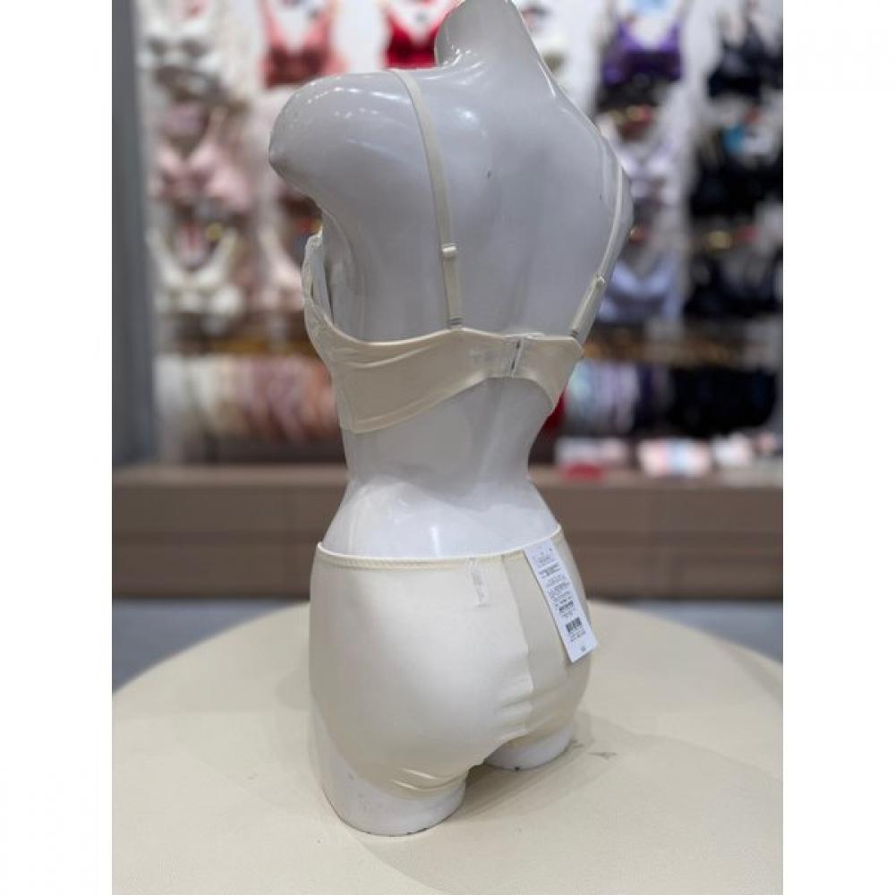 TriumpH YEllow H E lacE No wirE bralEttE HipstEr sEt tEwbr262tEwbp262yE