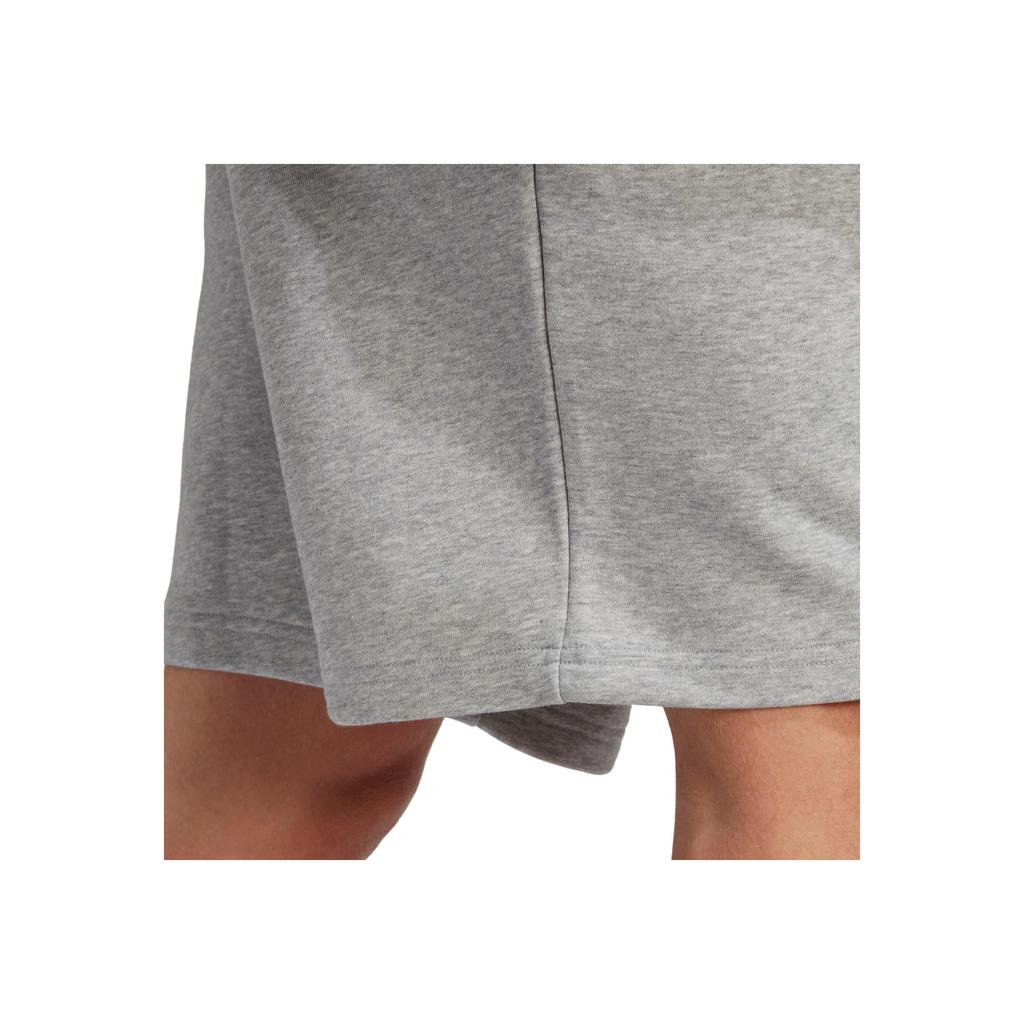 New Adidas Casual Shorts Men Medium Heather Gray IC9816