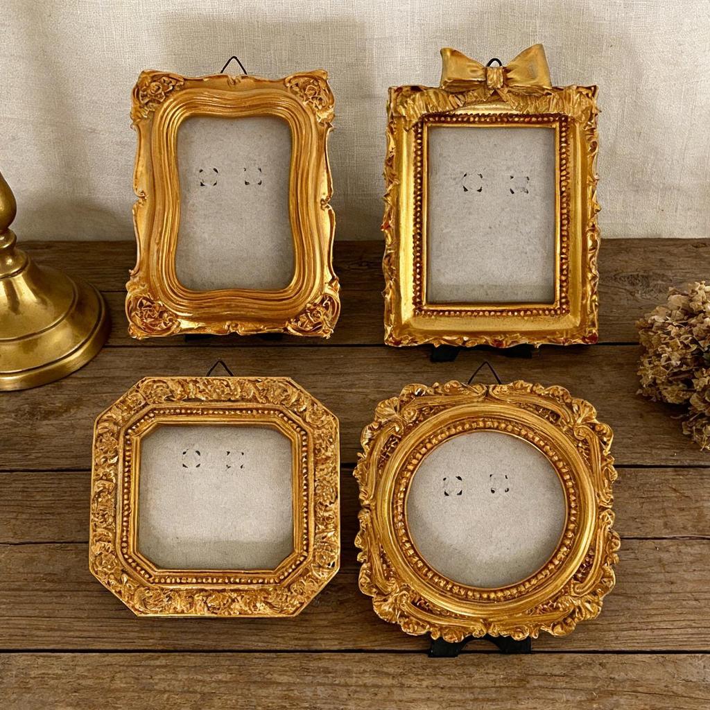 Tiny Photo Frame 4 Pieces Vintage Irregular Photo Decoration Resin Small Picture Frames for Table Home Workplace Museum Gallery