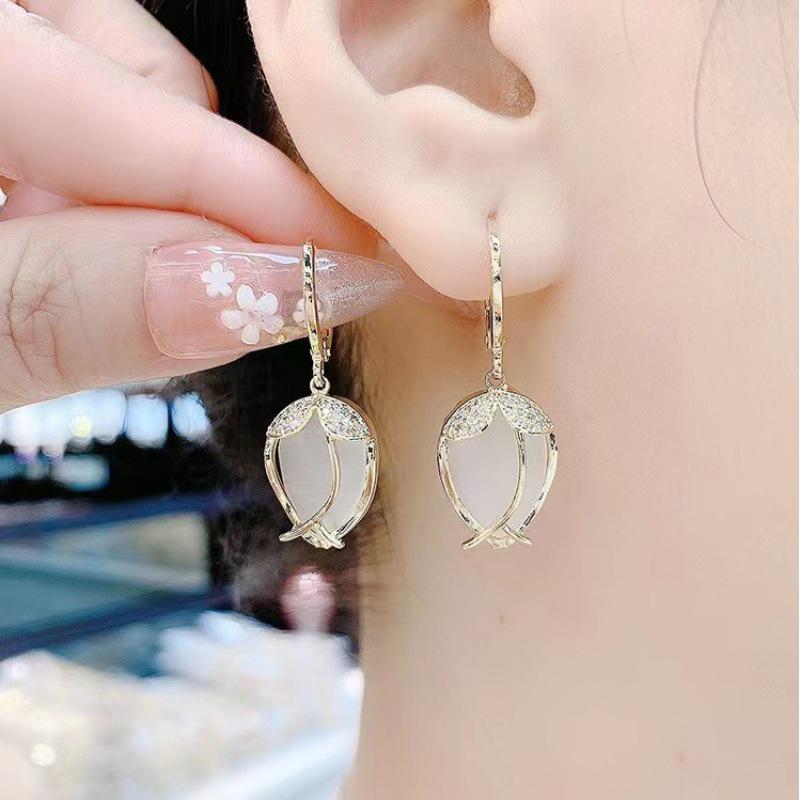 2023 Trendy Cat s Eye Stone Tulip Earrings: Elegant, Versatile, High-End Ear Dangles