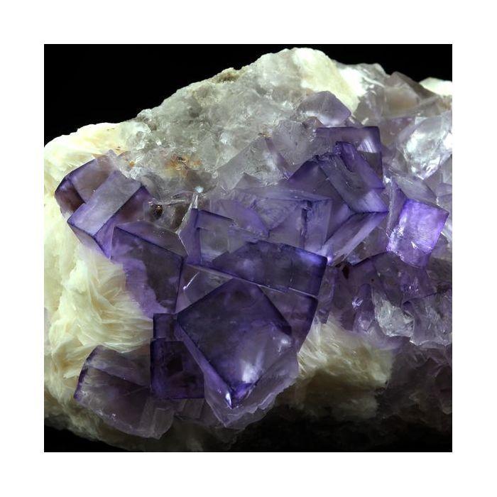 Pierres et Minéraux. Fluorite + Baryte. 1714.0 ct. Taourirt Province, Eastern Region, Maroc..