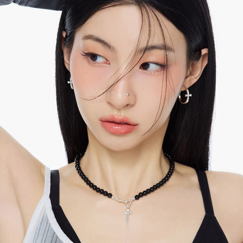 NIMBUS SHINE CROSS HOOP EARRINGS (S)
