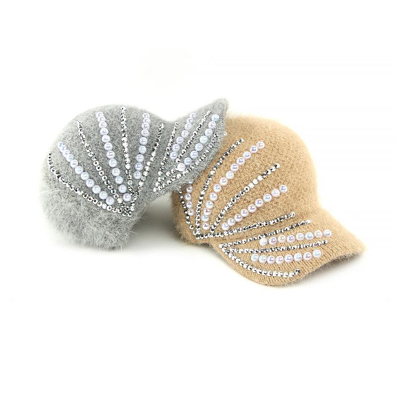 Handgemachte Mütze Damen Herbst Winter Perle Warm Baseballkappe Imitation Kaninchenfell Diamant Strickmütze