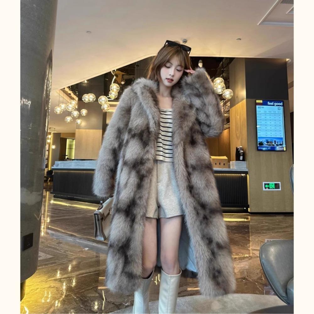 Winter New Fashion Imitation Fox Fur Coat Women's Extended Thickened Loose Environmentally Friendly Fur Coat
