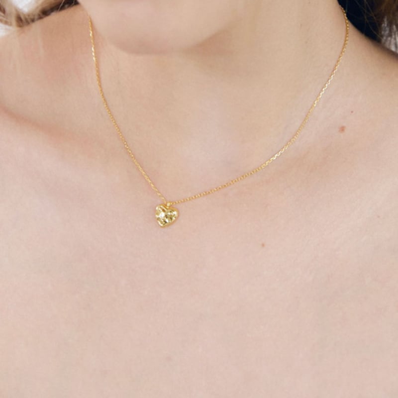 NUOY (925 Silver) Gold Heart Necklace