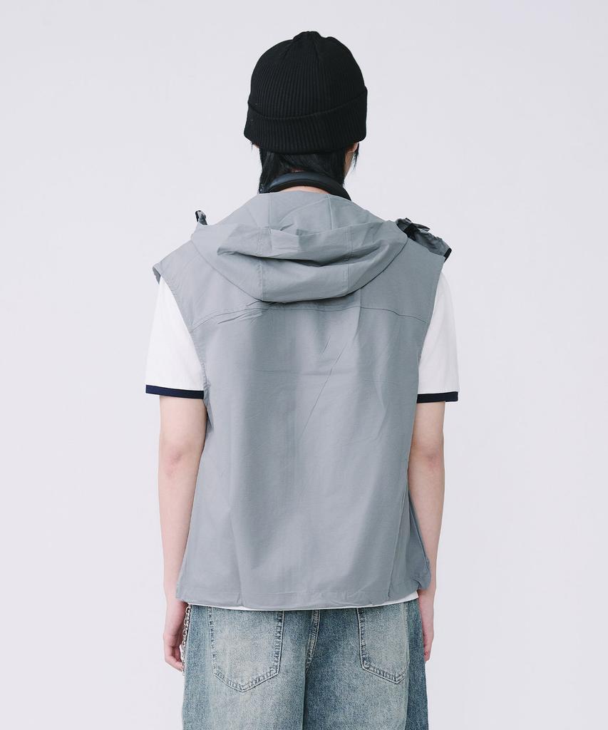 Ten Past Seven Utility Hooded Vest (2 Colors)