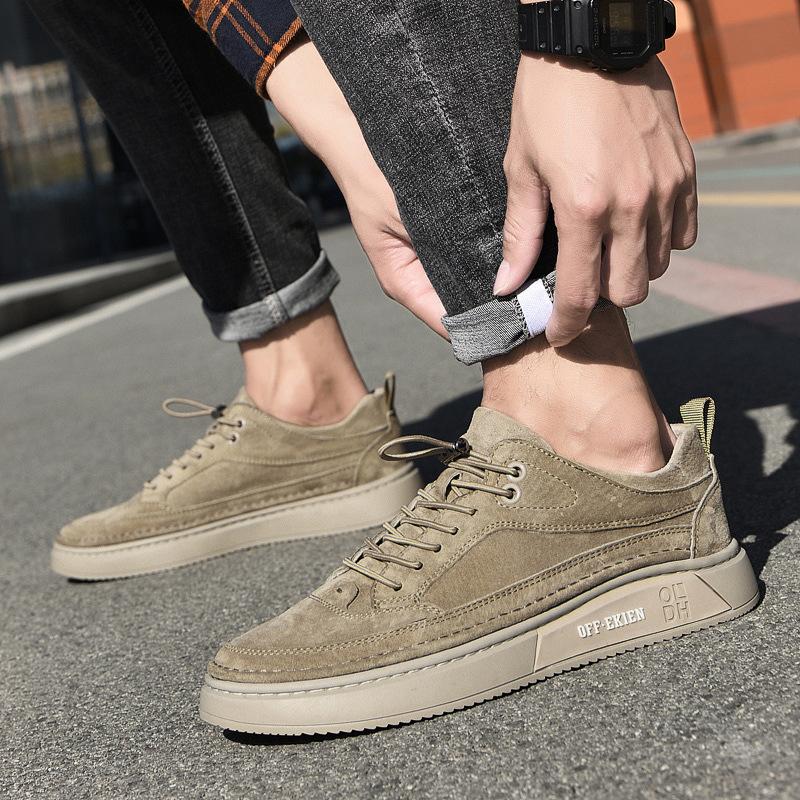 Men's Board Shoes 2025 Spring Flat Retro Youth Trendy Shoes Anti Velvet Leather Skateboarding Sneakers