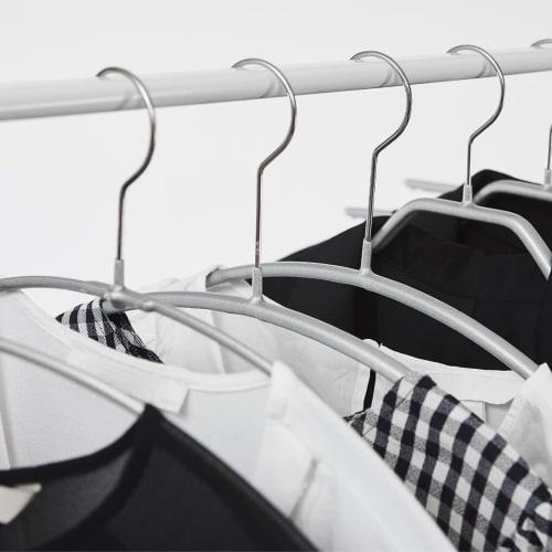 MAWA Economic 40 Hangers, Set of 20, White, Slim, Space-Saving, Non-Slip Coating, Round Hangers, Ideal for Knitwear, Shirts, and Blouses, 360 Rotatin