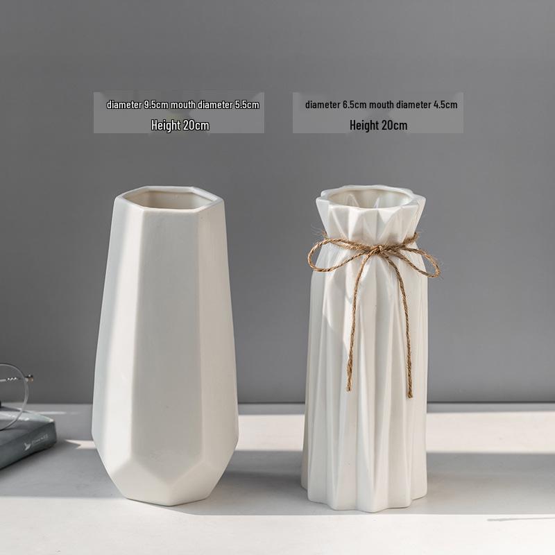Nordic Minimalist White Ceramic Vase for Hydroponic and Dried Flower Arrangements in Modern Living or Dining Spaces