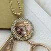 Unisex Round Necklace: Trendy & Versatile Jewelry