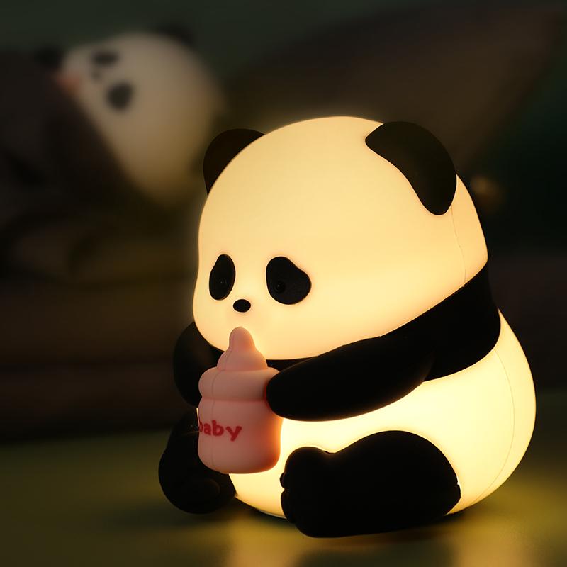 LED noční světlo Roztomilá panda kreslená zvířátka silikonová lampa USB dobíjecí časování lampička na spaní dekorace do ložnice pro děti
