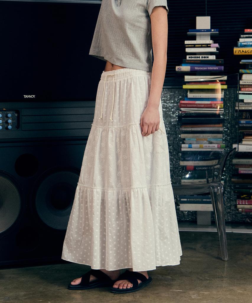 Priter Eyelet Ruffle Maxi Skirt White_F251Sk05