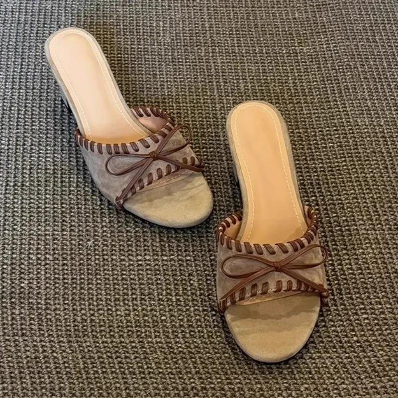 Mode Schleife Damen Hausschuhe Hohe Absätze Sommerschuhe Designer Frau Sandalen mit Absatz 2025 Neue Klobige Mode Pumps Kleid Zapatillas Mujer