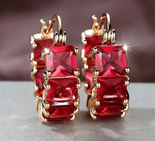 New Cross-border Fashion Square Diamond Hoop Earrings For Women, Elegant, And Luxurious, European And American .