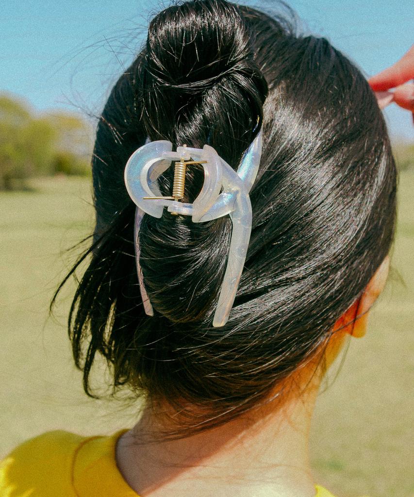 Sundaydiscoclub Roxanne Hairpin Pearl